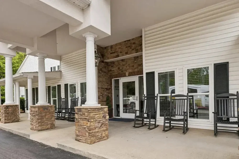 Image of The Neighborhood at Vestavia Hills (2)