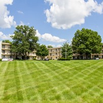 Image of Crestwood Village North (1)