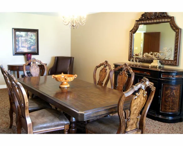 Image of Hidalgo Nursing and Rehabilitation Center (3)