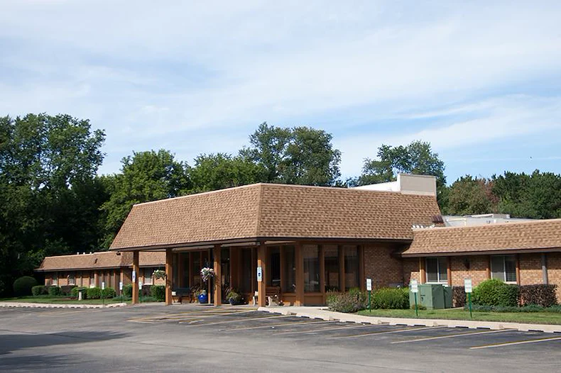 Image of Crystal Pines Rehabilitation & Health Care Center (2)