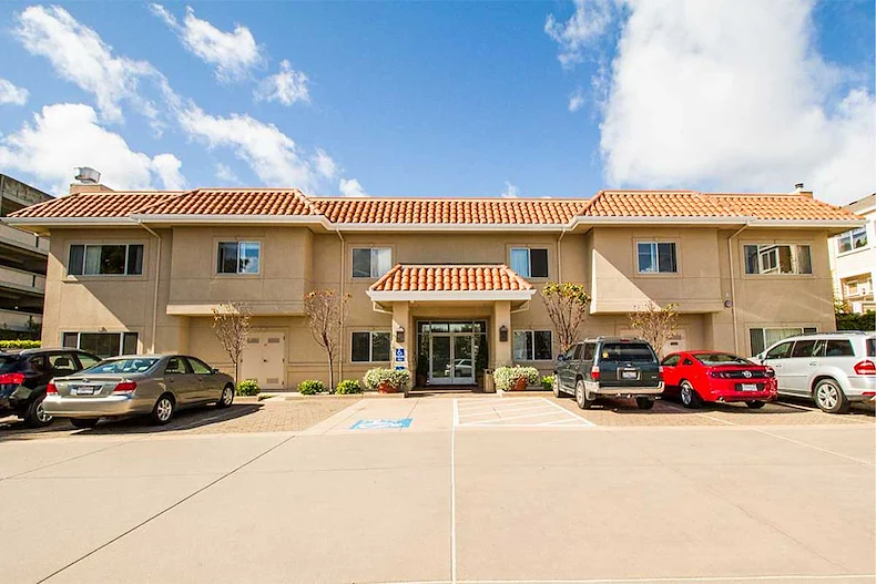 Image of Mills Estate Villa (2)