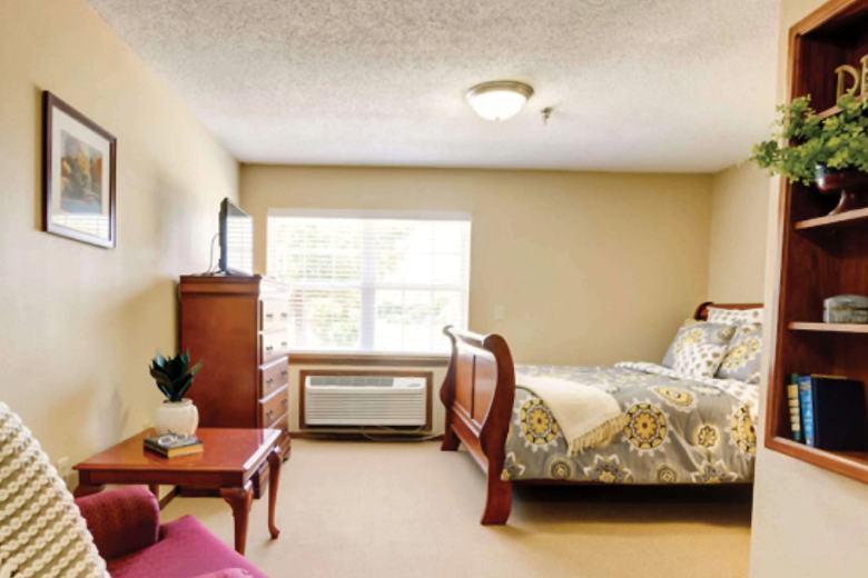 Image of Kanawha Place (8)