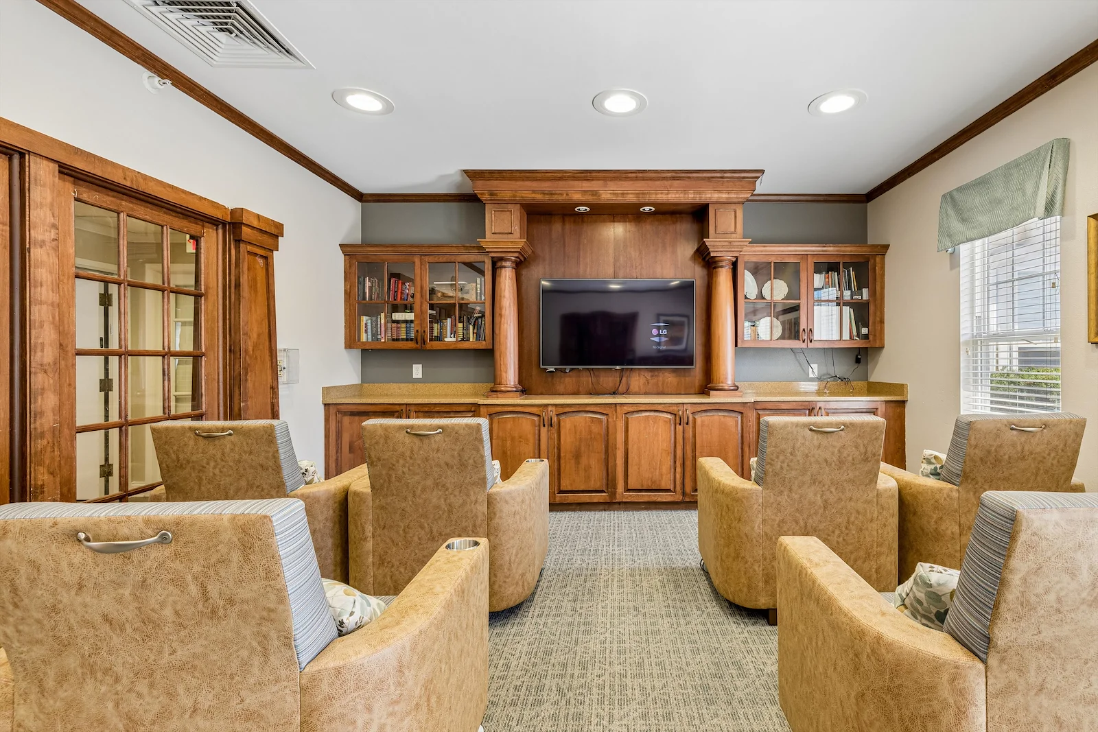 Image of Lake Haven Memory Care (6)