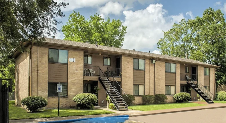 Image of Plymouth Village Apartments (1)