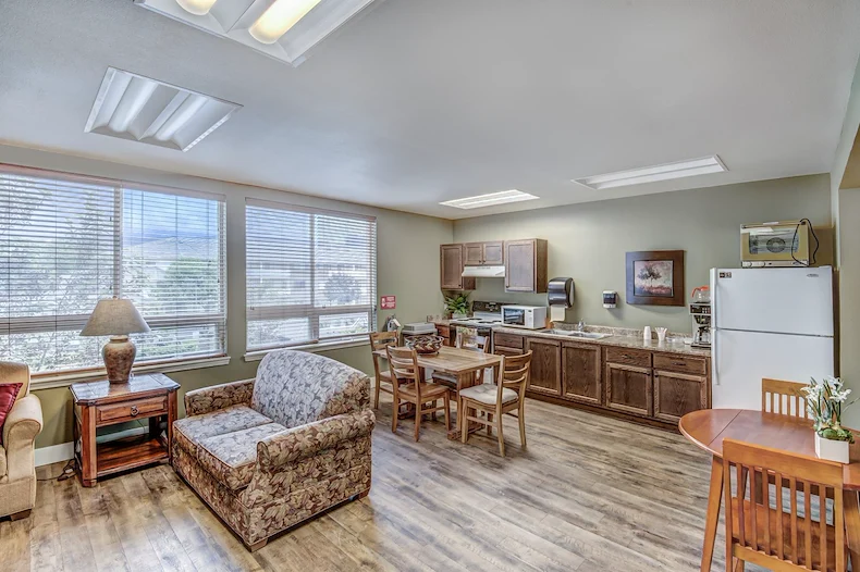 Image of The Lodge Senior Living (5)