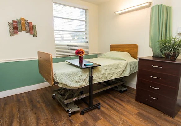 Image of St. Petersburg Nursing and Rehab Center (2)