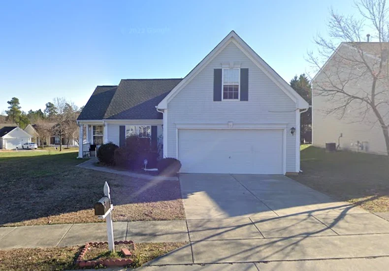 Image of The Manor at Edgewater (1)