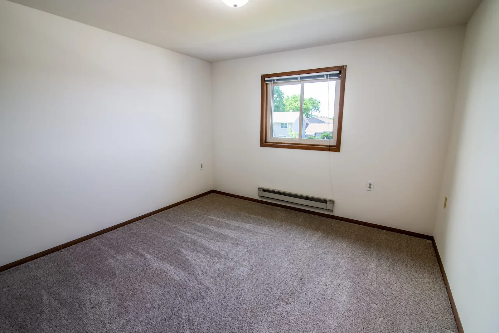 Image of Willard Haus Senior Apartments (5)