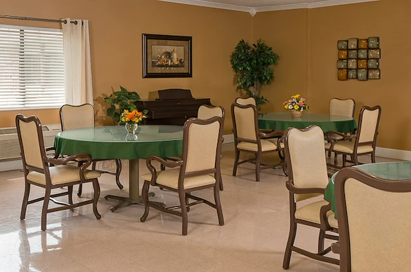 Image of Life Care Center Of Elizabethton (9)