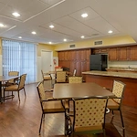 Image of Brookdale Brookhurst (6)