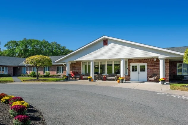 Image of Elderwood Village at Colonie (1)