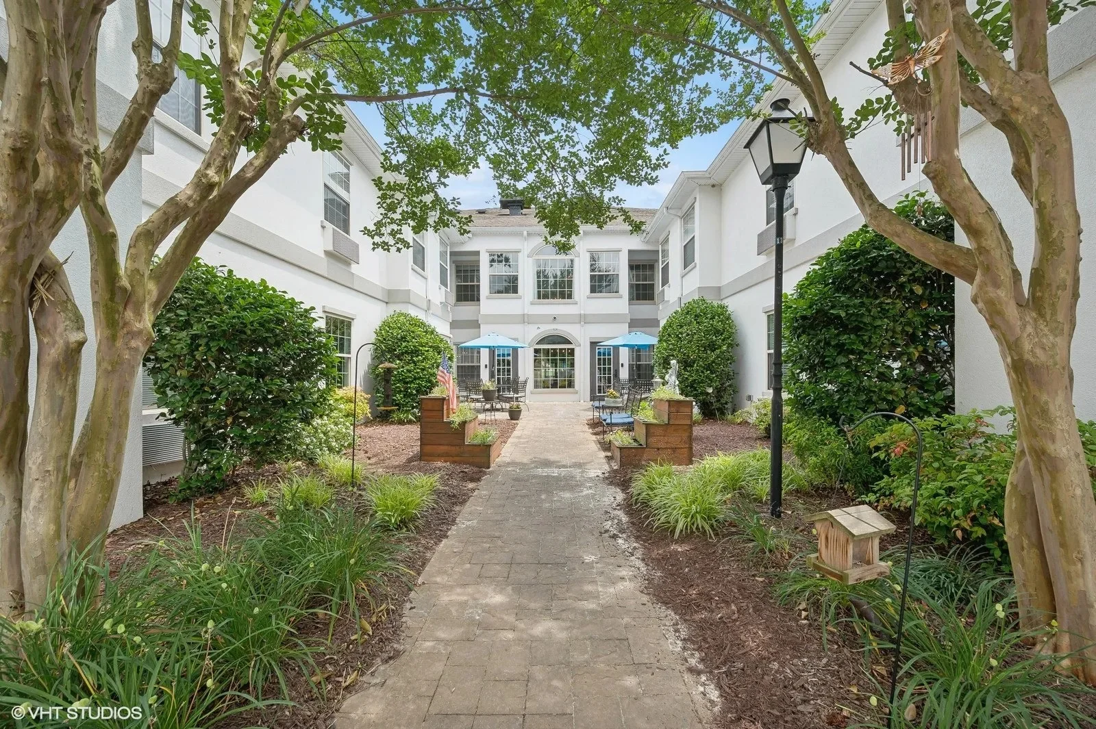 Image of The Phoenix at Johnson Ferry (10)