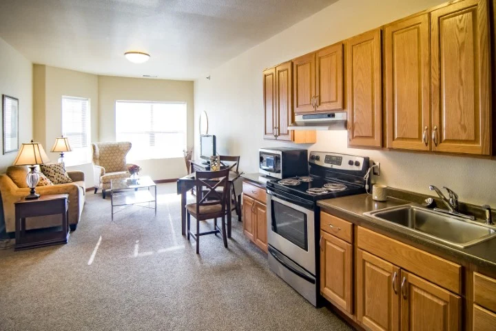 Image of Edgewood Mandan (3)