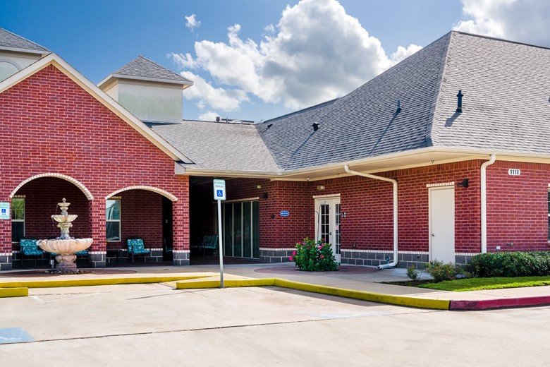 Image of Optimum Personal Care - Sugar Land (1)
