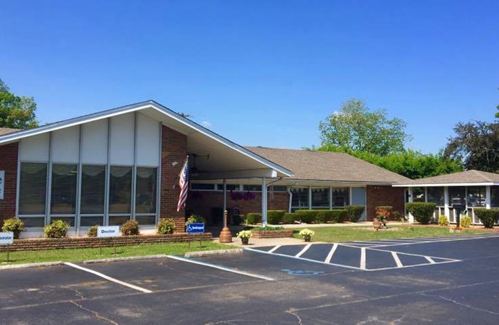russellville-health-care-inc-image-1