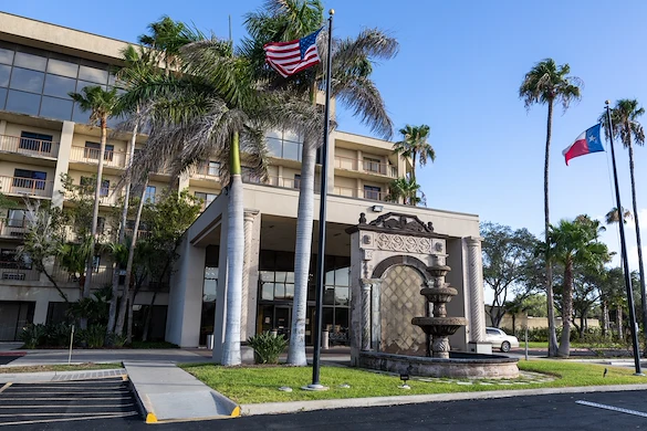 Image of Golden Palms Rehabilitation & Retirement (3)