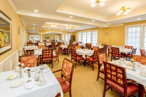 Image of Benchmark Senior Living at Hamden (4)