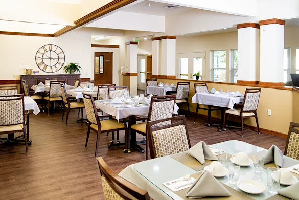 Image of Astoria in Tracy (4)