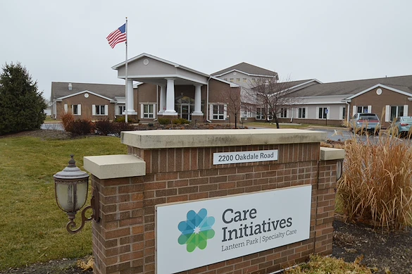 Welcome to Lantern Park Specialty Care in Coralville, Iowa