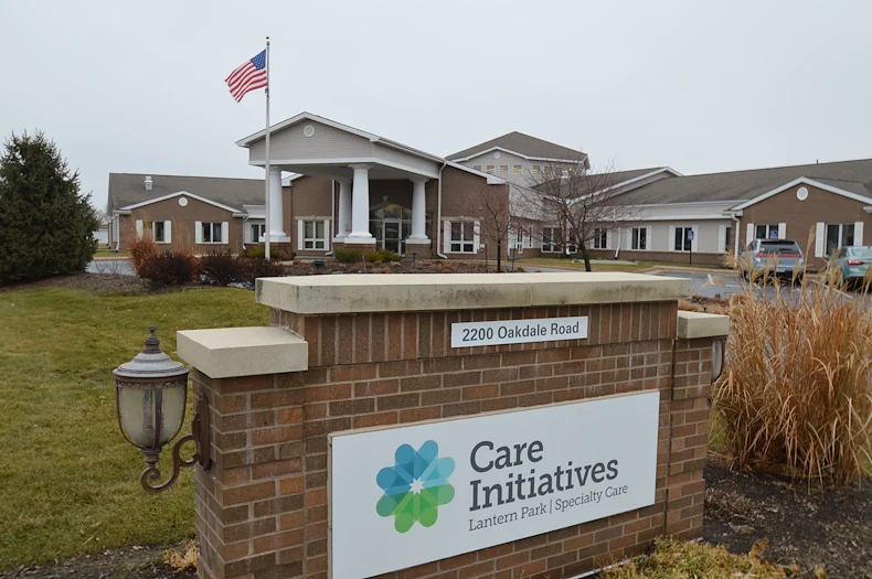 Welcome to Lantern Park Specialty Care in Coralville, Iowa