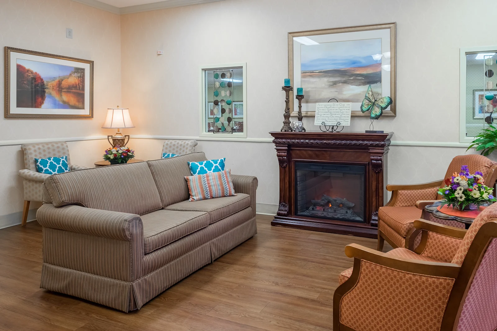 Image of White Oak Manor - Charlotte (5)