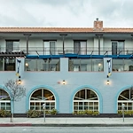 Image of Savant of Woodland Hills (1)