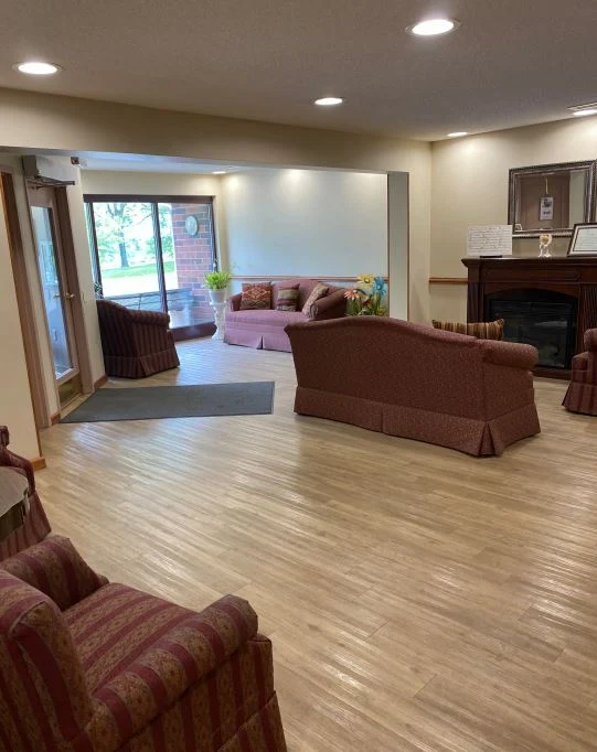 Image of Gaslight Court Apartments (3)