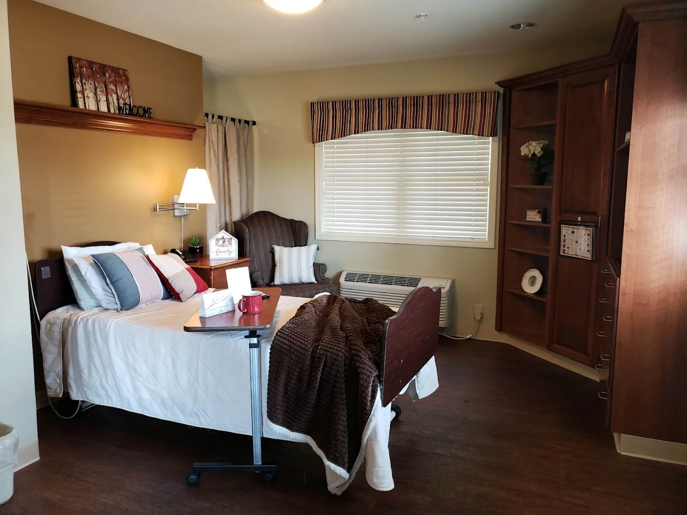 Image of Court House Manor (9)