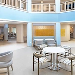 Image of Holiday Valencia Commons (2)