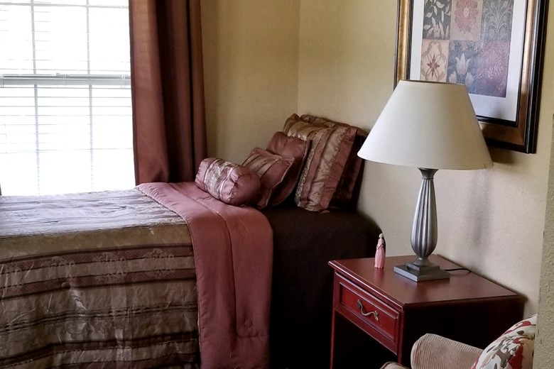 Image of Oakridge Assisted Living (3)