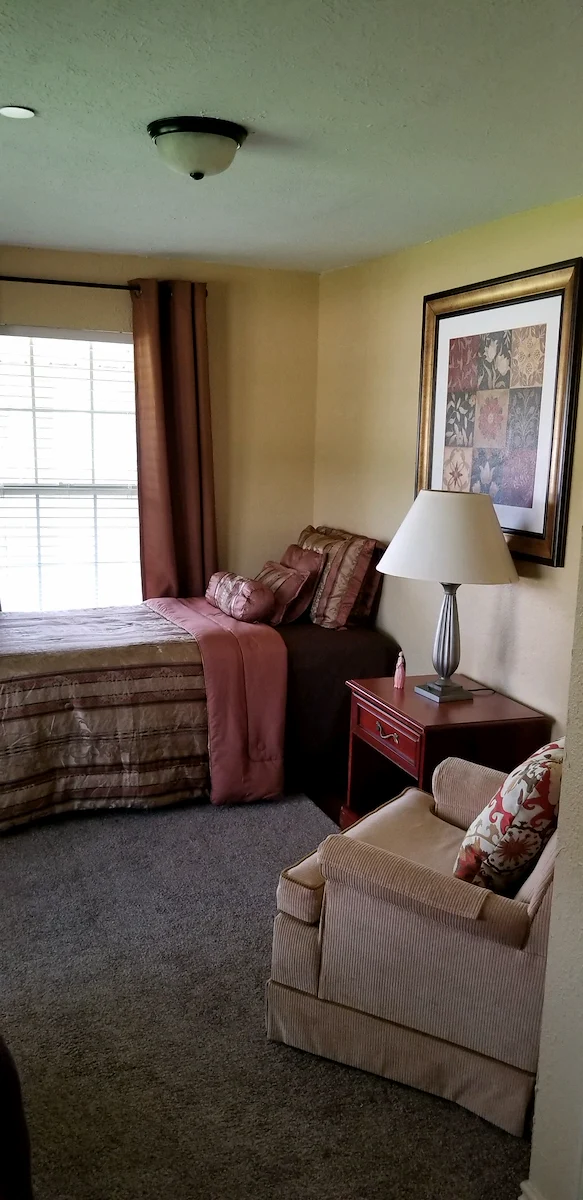 Image of Oakridge Assisted Living (3)