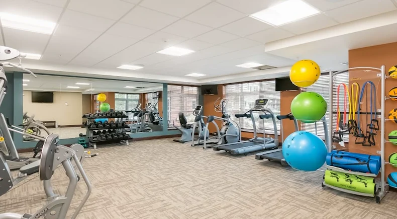 Image of Applewood Pointe of Minnetonka Cooperative (6)