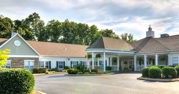 Image of Charter Senior Living of Paris (1)