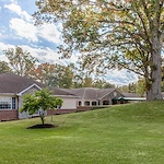 Charter Senior Living of Annapolis outdoor area