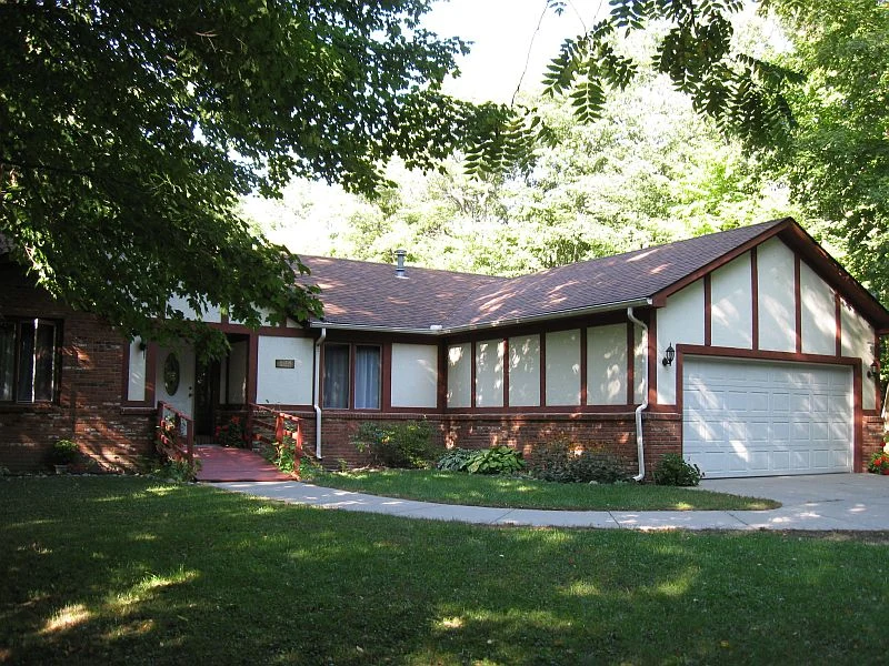 Image of Eden House Senior Assisted Living (1)