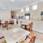 Image of The Goldton at St. Petersburg (4)