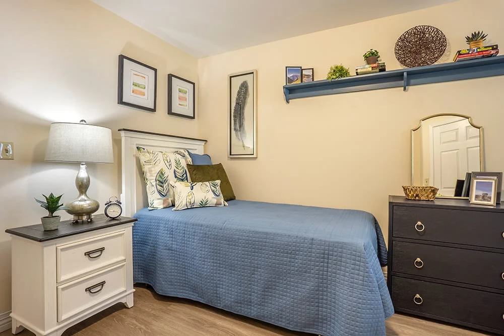 Image of Brookdale Alderwood (9)