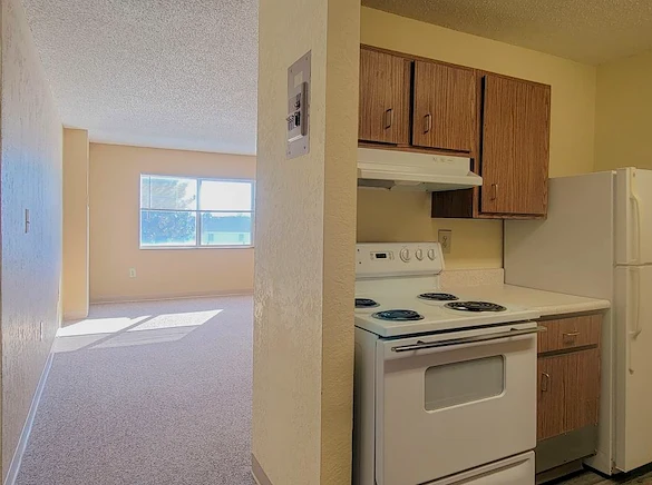 Image of Centennial Towers (3)