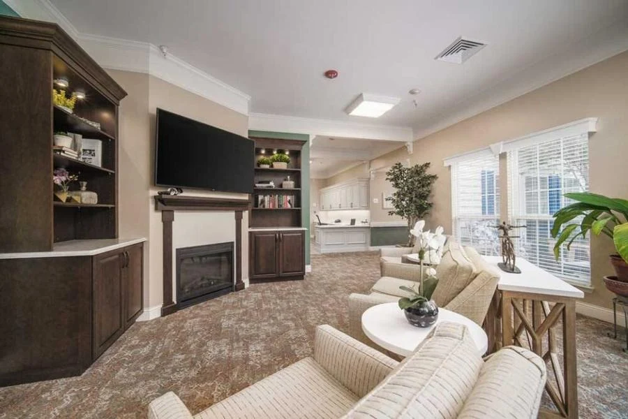 Image of The Neighborhood at Decatur (3)