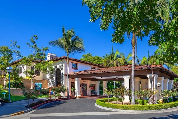 Covenant Living at the Samarkand in Santa Barbara, CA, front exterior