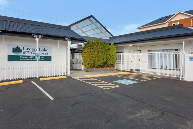 Image of Greenlake Heritage Court (1)