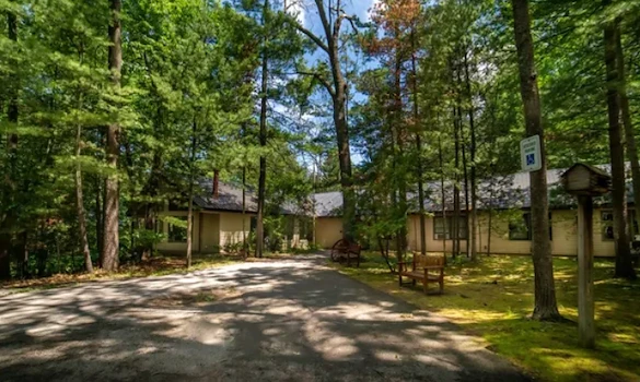 Image of Life of Riley - Maples (2)