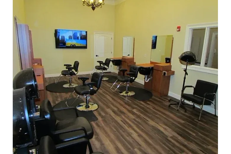 Image of Laurel Lodge Senior Living (5)