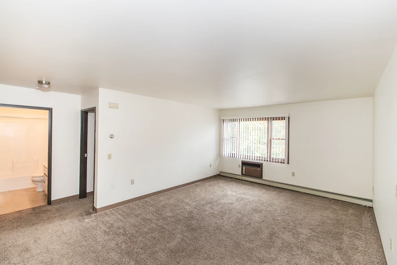 Image of Hickory Drive Apartments (4)