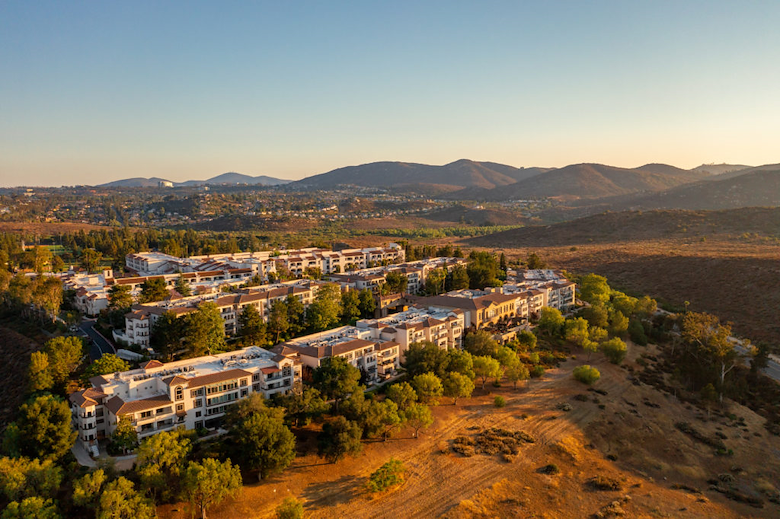 Image of Casa De Las Campanas Senior Living (2)