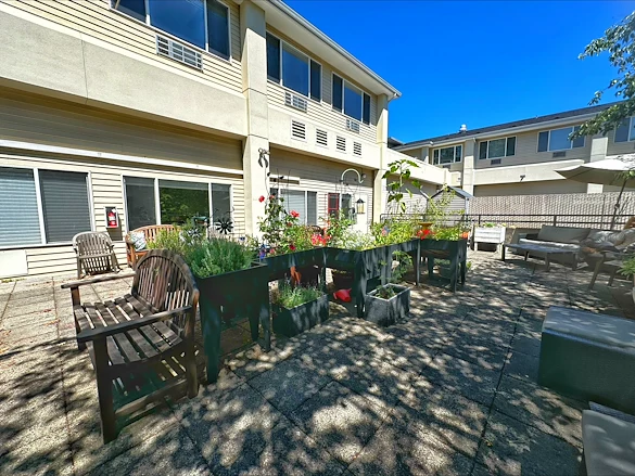 Image of Friendship Health Center (2)