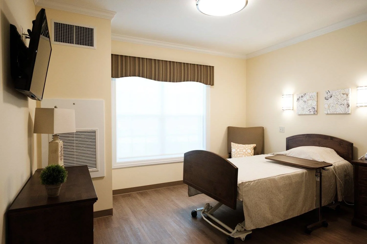 Image of Mentor Woods Skilled Nursing And Rehabilitation (5)