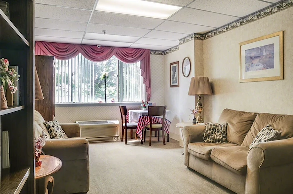 Image of Little Lehigh Manor (8)