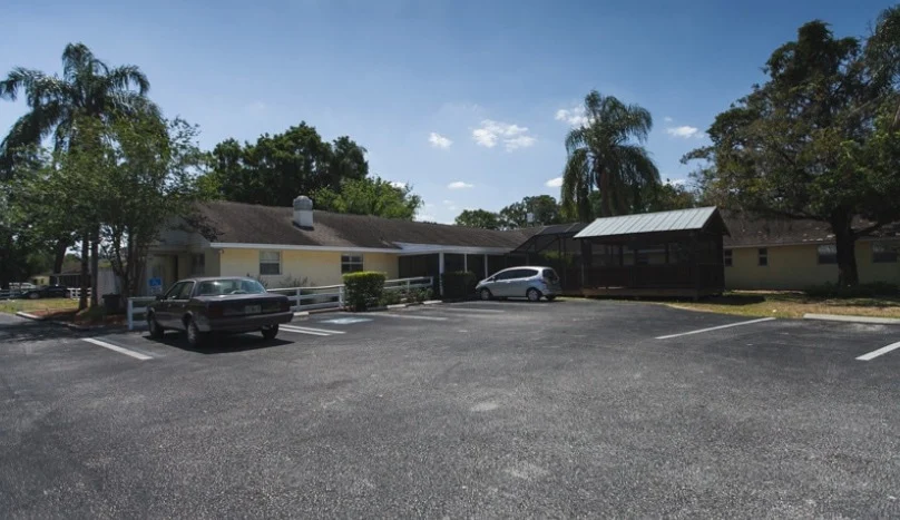 Image of Angels Senior Living at North Tampa (1)