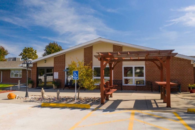 Image of Falls City Nursing And Rehabilitation Center (1)